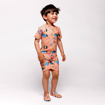 UV50 badesko med fisk