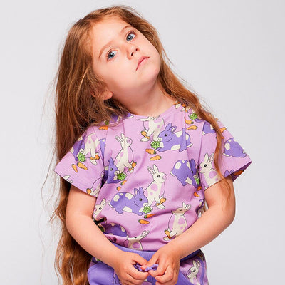 Gala t-shirt med kaniner