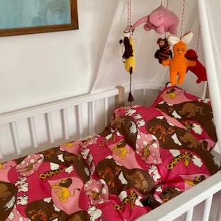 Babysengetøj med Zoo dyr | Småfolk.dk